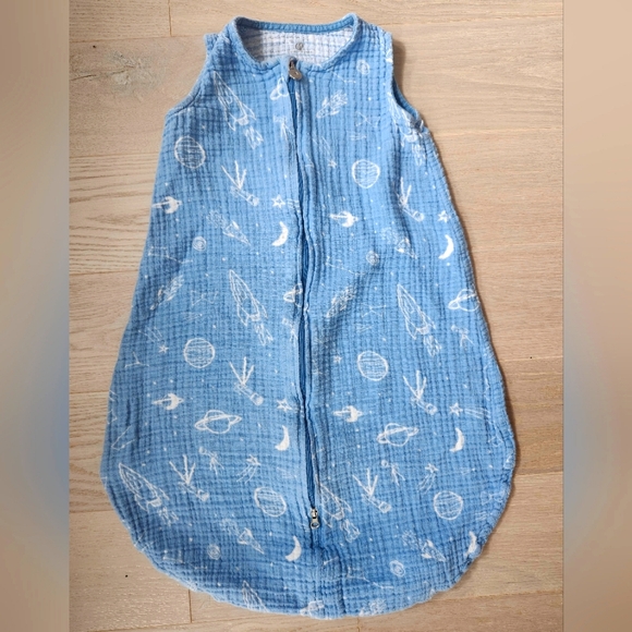 Red Rover Muslin Sleep Sack Star Gaze Size Medium 6-12 months - Picture 1 of 3